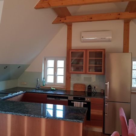 Chalet-Suedsteiermark - Traumhafte Aussicht, Infinity Pool, Privatsphaere, Klima Und De-Luxe Ausstattung Schwanberg Екстер'єр фото